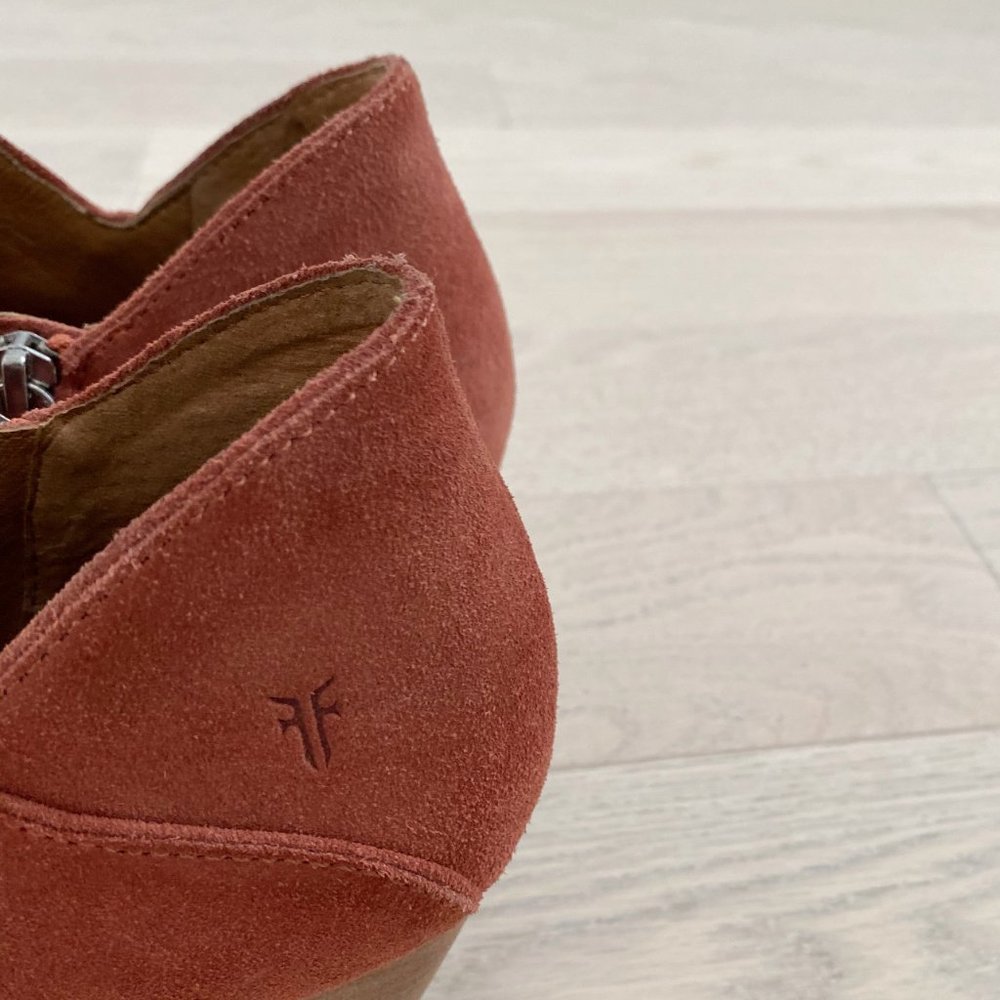 frye • reed rosewood suede rust ankle point bootie - Picture 8 of 12